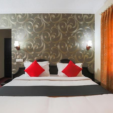 Capital O 72337 Hotel Konkan Tadka Bombaj Zewnętrze zdjęcie