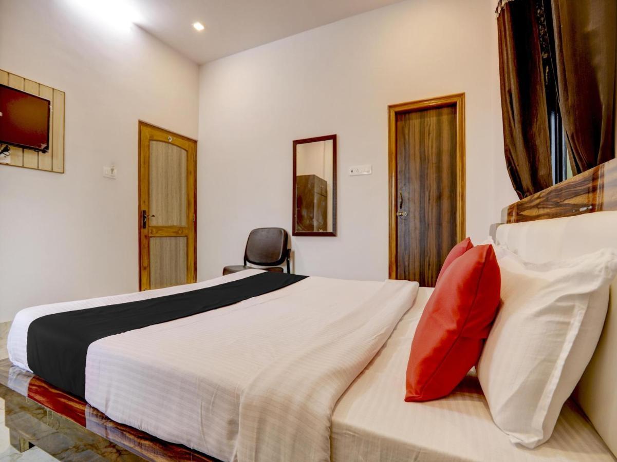 Capital O 72337 Hotel Konkan Tadka Bombaj Zewnętrze zdjęcie